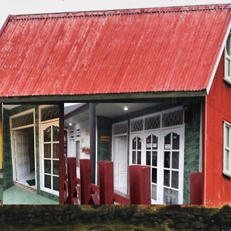 Gasthaus Kos Omah Yanto 19 Jakarta Exterior foto